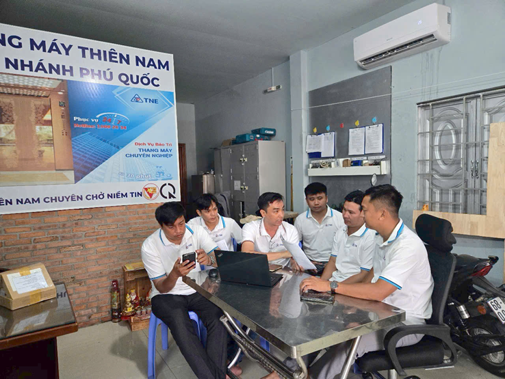 Đội ngũ Kỹ thuật Dịch vụ Hậu Mãi TNE